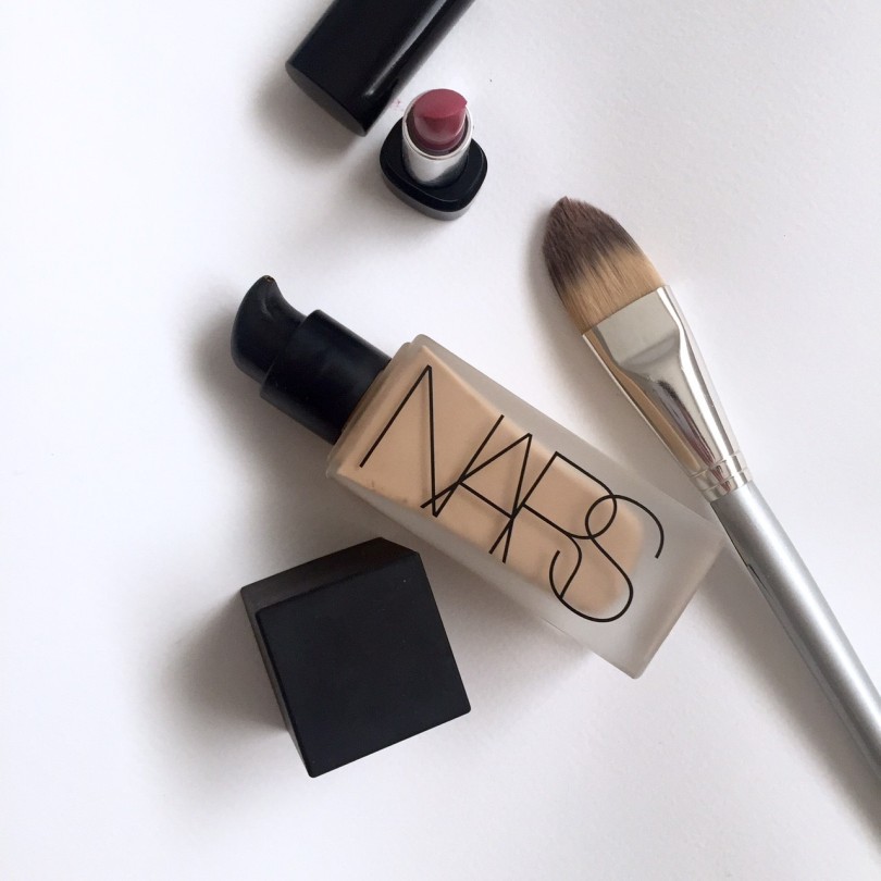 Nars all day luminous weightless foundation in stromboli medium 3 review and swatch